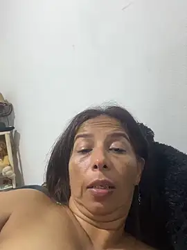 Snapshot of maleja23 chatting on 11-10-25, 02:32 maleja23 online show from 11-10-25, 02:32