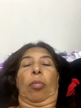 Snapshot of maleja23 chatting on 11-12-25, 12:27 maleja23 online show from 11-12-25, 12:27