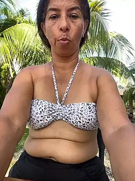 Snapshot of maleja23 chatting on 11-23-25, 08:19 maleja23 online show from 11-23-25, 08:19