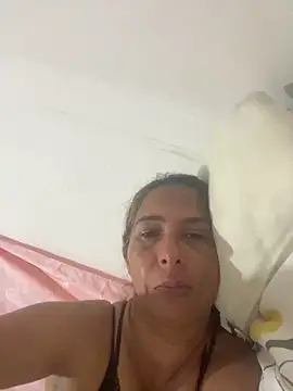 Snapshot of maleja23 chatting on 02-01-26, 12:20 maleja23 online show from 02-01-26, 12:20