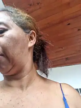 Snapshot of maleja23 chatting on 02-10-26, 02:10 maleja23 online show from 02-10-26, 02:10