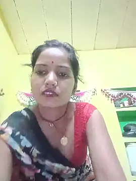 Snapshot of Seema_guptaji chatting on 07-13-26, 11:57 Seema guptaji online show from 07-13-26, 11:57