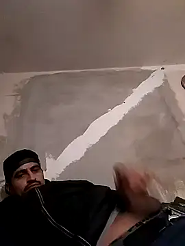 Snapshot of Arce92 chatting on 12-21-25, 03:46 Arce92 online show from 12-21-25, 03:46