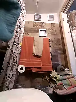 Snapshot of Arce92 chatting on 03-02-26, 04:14 Arce92 online show from 03-02-26, 04:14