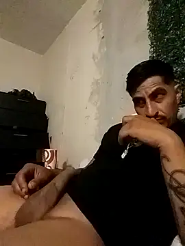 Snapshot of Arce92 chatting on 03-09-26, 01:42 Arce92 online show from 03-09-26, 01:42