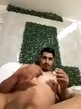 Snapshot of Arce92 chatting on 03-15-26, 11:16 Arce92 online show from 03-15-26, 11:16