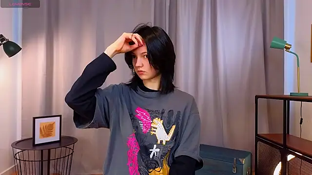 PamilaGrassle online show from 09-10-25, 04:01