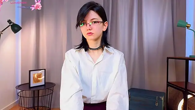 PamilaGrassle online show from 09-14-25, 04:11