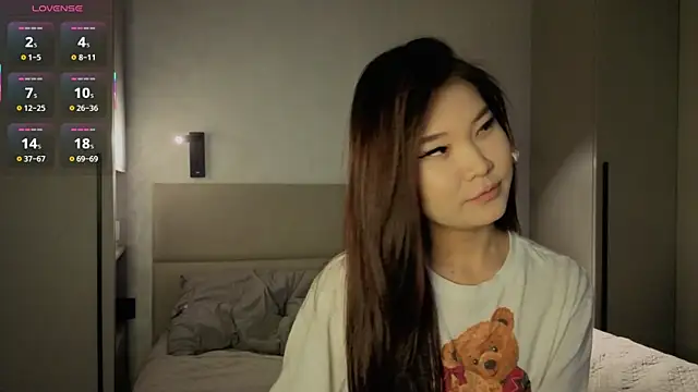 Snapshot of iamyuki chatting on 09-22-25, 06:10 iamyuki online show from 09-22-25, 06:10