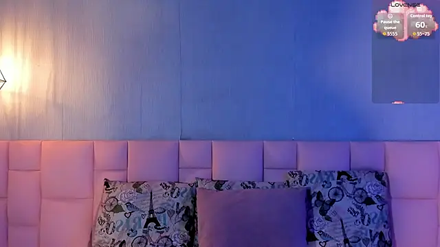 Snapshot of Lexyy_Bluee chatting on 11-17-25, 03:07 Lexyy Bluee online show from 11-17-25, 03:07