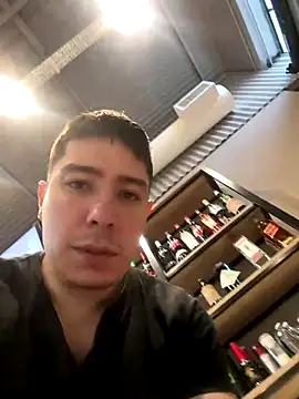 Snapshot of 9999Alez chatting on 09-22-25, 07:49 9999Alez online show from 09-22-25, 07:49