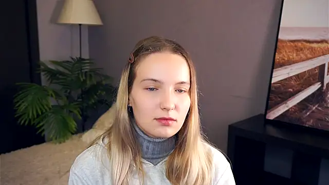 HongTomczak online show from 09-20-25, 07:42