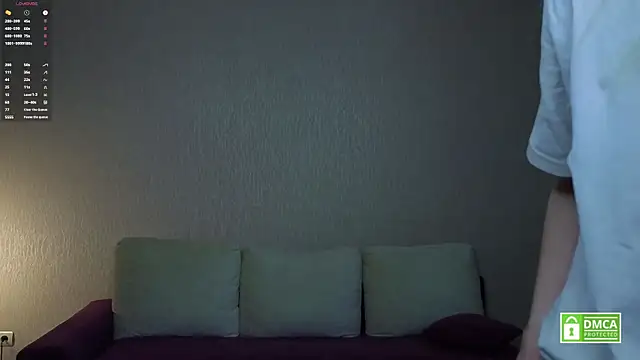 HongTomczak online show from 04-07-26, 07:42