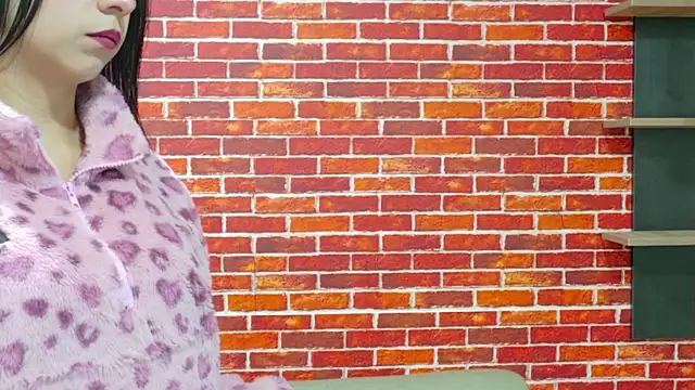 Snapshot of Sophi_Thaylorr chatting on 09-09-25, 12:59 Sophi Thaylorr online show from 09-09-25, 12:59