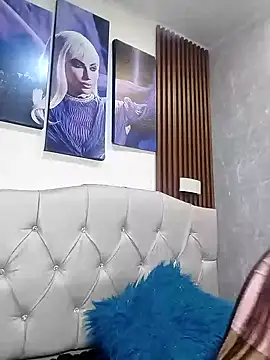 Snapshot of Sophi_Thaylorr chatting on 10-08-25, 01:42 Sophi Thaylorr online show from 10-08-25, 01:42