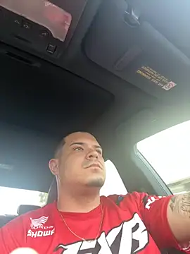 YadielPublic online show from 09-10-25, 06:52