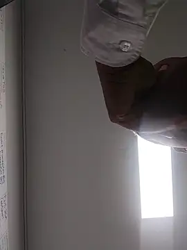 danigarci2307 online show from 02-13-26, 01:34