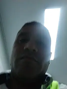 danigarci2307 online show from 04-17-26, 01:30