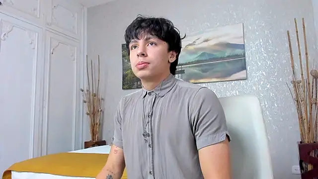 Tyler durten online show from 11-09-25, 03:16