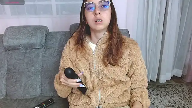 Snapshot of AnnieSparkle chatting on 06-14-26, 12:08 AnnieSparkle online show from 06-14-26, 12:08