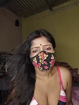 Love143A online show from 05-11-26, 03:56