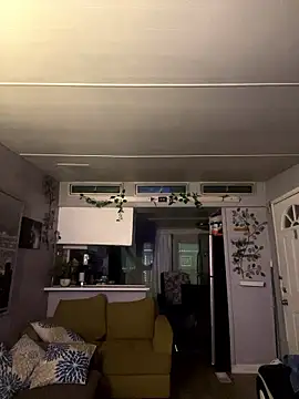 Snapshot of B3toBaby chatting on 01-14-26, 04:18 B3toBaby online show from 01-14-26, 04:18