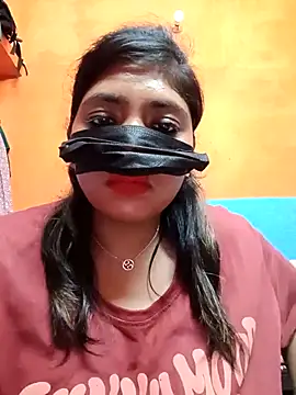 Snapshot of tamilrohini chatting on 10-27-25, 03:10 tamilrohini online show from 10-27-25, 03:10