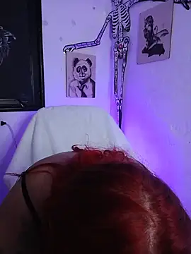 Snapshot of Bathory_Mia666 chatting on 12-19-25, 11:28 Bathory Mia666 online show from 12-19-25, 11:28