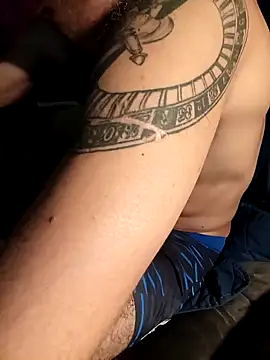 Pistolon19 online show from 10-15-25, 01:50