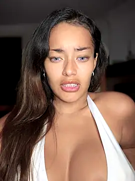 Snapshot of Risky_Workouts chatting on 09-16-25, 06:53 Risky Workouts online show from 09-16-25, 06:53