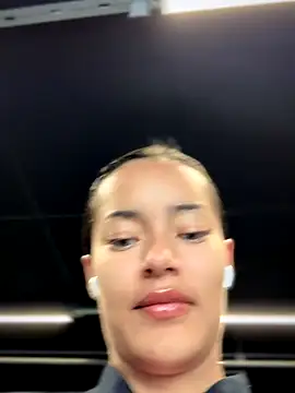 Snapshot of Risky_Workouts chatting on 09-28-25, 09:47 Risky Workouts online show from 09-28-25, 09:47