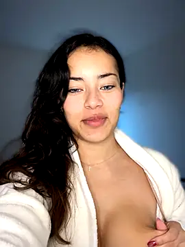 Snapshot of Risky_Workouts chatting on 12-16-25, 12:43 Risky Workouts online show from 12-16-25, 12:43