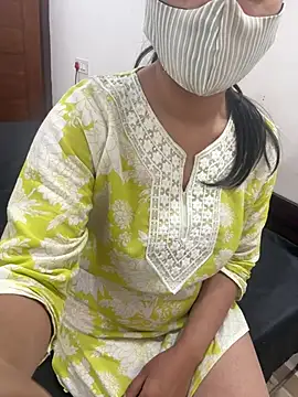 Snapshot of fuckherharddd chatting on 01-15-26, 10:35 fuckherharddd online show from 01-15-26, 10:35