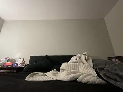 Snapshot of Lovingirl69 chatting on 09-09-25, 02:22 Lovingirl69 online show from 09-09-25, 02:22