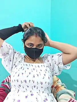 Snapshot of DivyaBhabhi69@xh chatting on 07-07-26, 07:09 DivyaBhabhi69xh online show from 07-07-26, 07:09
