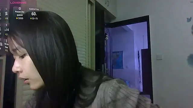 Snapshot of Monice1314 chatting on 10-27-25, 11:58 Monice1314 online show from 10-27-25, 11:58