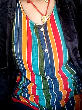 Hot tin74 online show from 11-01-25, 06:48