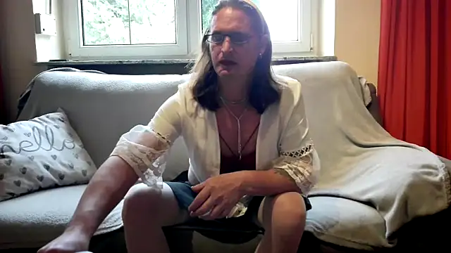 Cleohot1977 online show from 10-26-25, 10:54