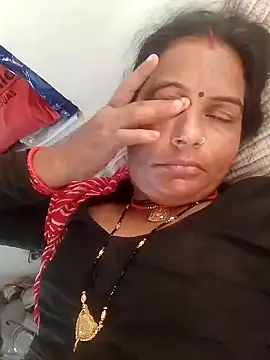 Snapshot of Suhani_hot12 chatting on 10-02-25, 01:23 Suhani hot12 online show from 10-02-25, 01:23