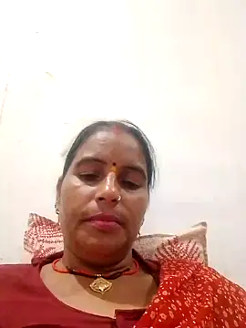 Snapshot of Suhani_hot12 chatting on 11-05-25, 02:06 Suhani hot12 online show from 11-05-25, 02:06