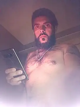 Snapshot of hornylatino702 chatting on 02-18-26, 11:06 hornylatino702 online show from 02-18-26, 11:06