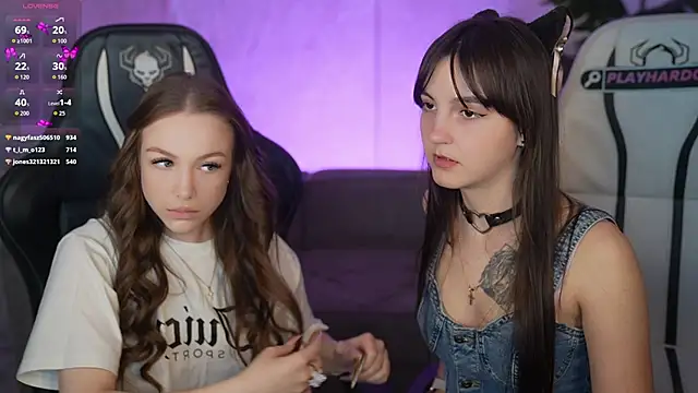 Ella 054 online show from 03-12-26, 07:31