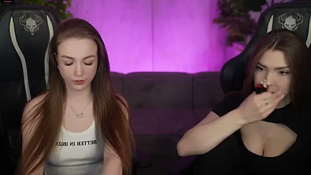 Ella 054 online show from 04-20-26, 07:11