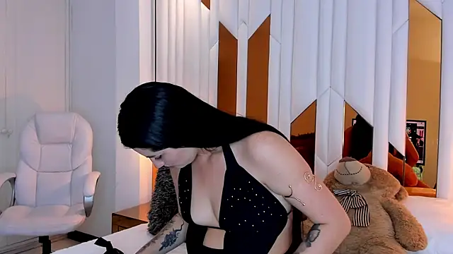 CarolinaFerrer online show from 02-20-26, 01:11