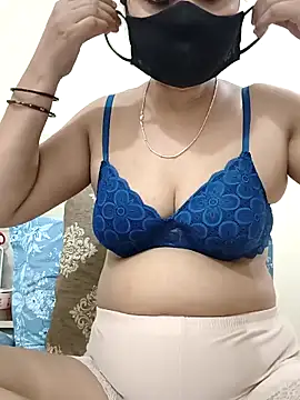 nice touch9733 online show from 12-20-25, 04:19