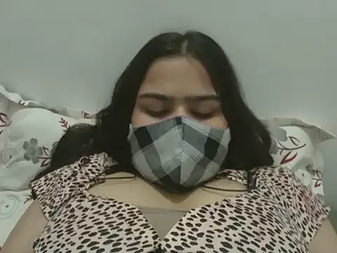 Snapshot of Nataliya_Singh chatting on 09-10-25, 01:05 Nataliya Singh online show from 09-10-25, 01:05