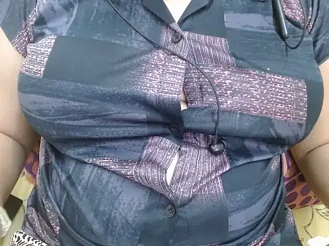 Snapshot of Nataliya_Singh chatting on 10-09-25, 05:05 Nataliya Singh online show from 10-09-25, 05:05