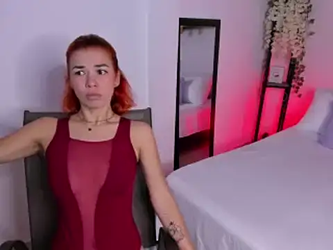 selene boyer online show from 10-14-25, 04:19