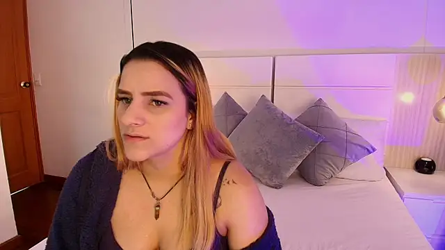 Dakota Megan 69 online show from 10-07-25, 02:14