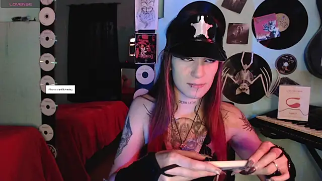 lilithword online show from 10-11-25, 07:01